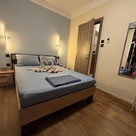 Veras Rooms 7 Salonicco Esterno foto